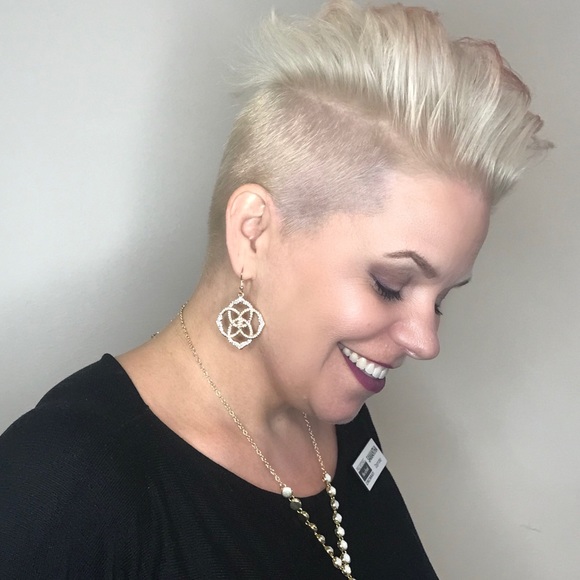 Sam, Sammie, Samantha, GiGi - Many names - all me! - Picture 3 of 3